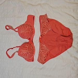 Bra and panty set